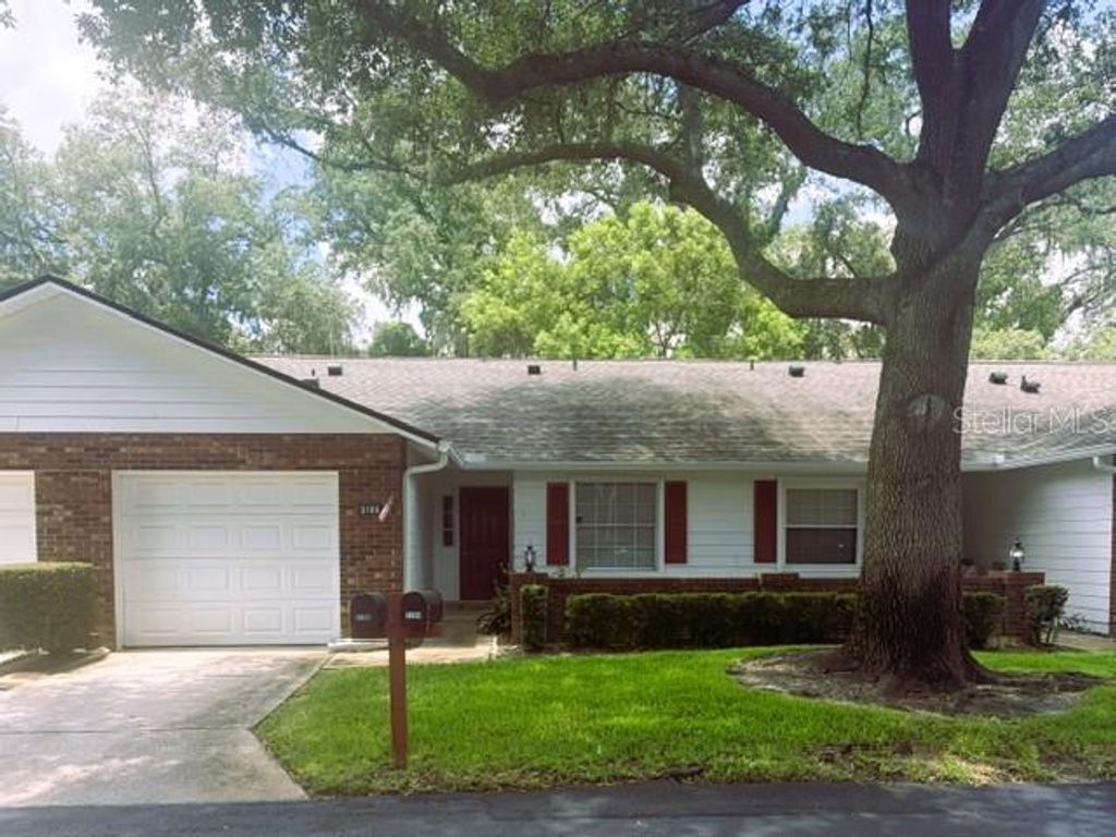 Photo of 5184 Lazy Oaks Drive, Winter Park, FL 32792 (MLS # O6422366)