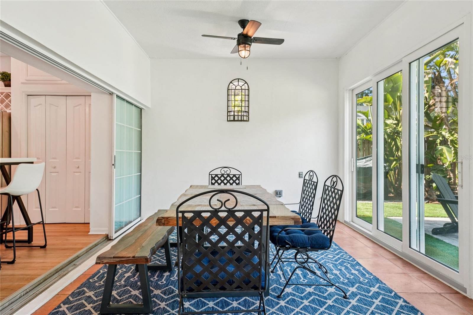 HARBOR VIEW PALMS - Residential