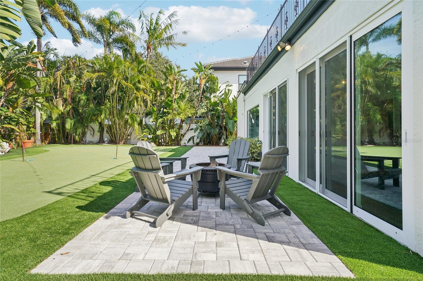 HARBOR VIEW PALMS - Residential