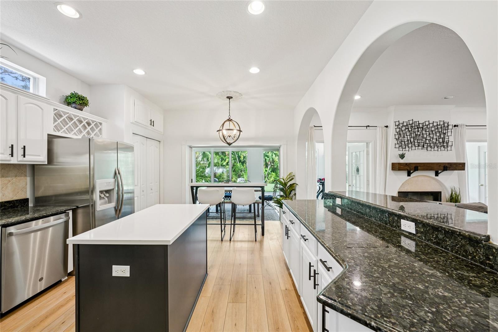 HARBOR VIEW PALMS - Residential