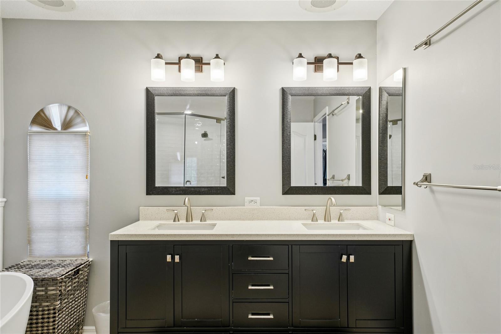 HARBOR VIEW PALMS - Residential