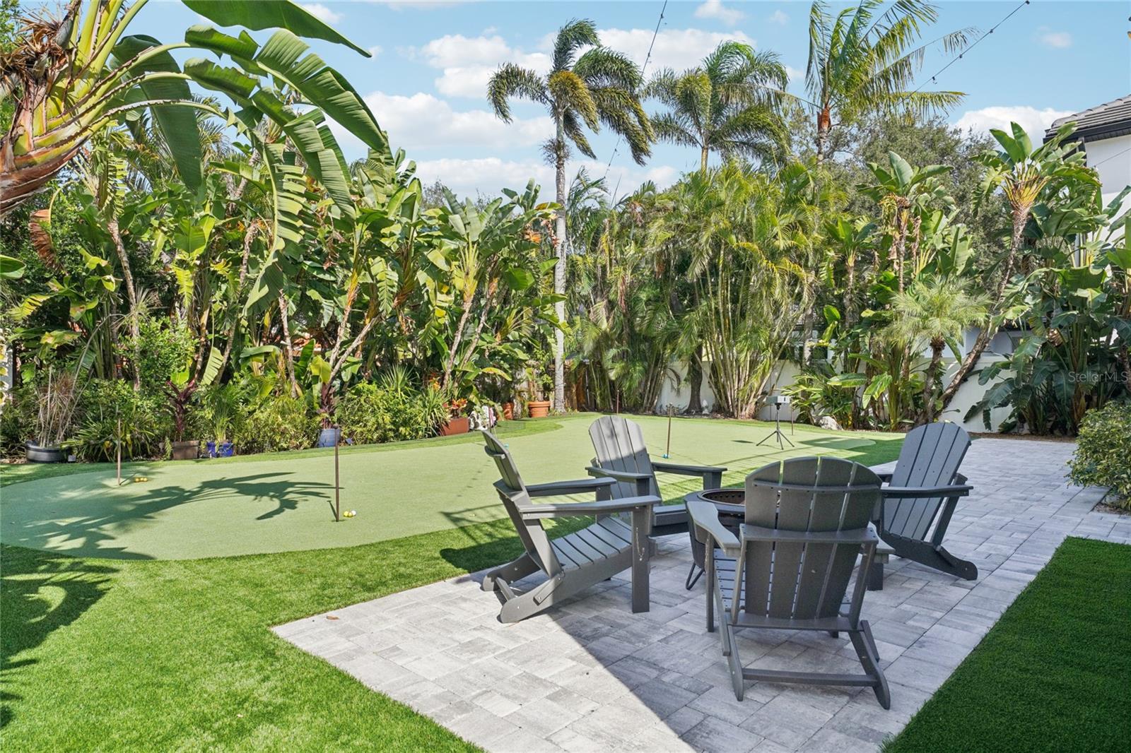 HARBOR VIEW PALMS - Residential