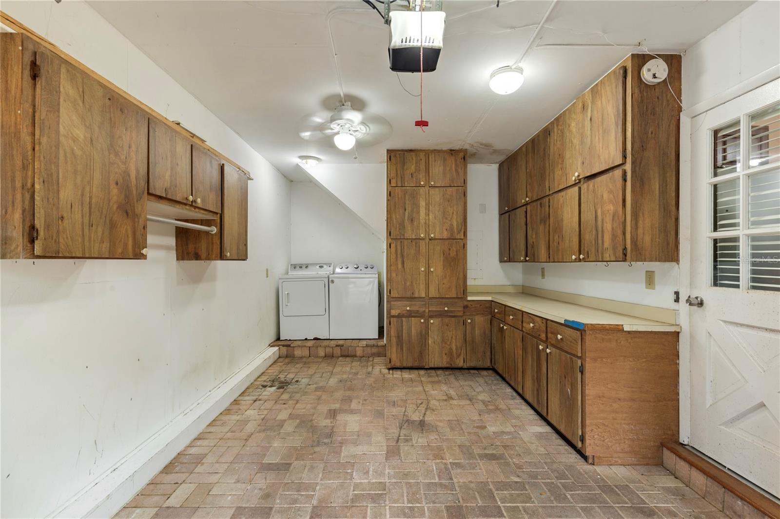 RAINTREE MANOR HOMES CONDOMINI - Residential