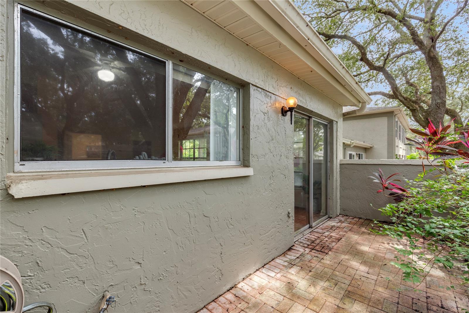 RAINTREE MANOR HOMES CONDOMINI - Residential