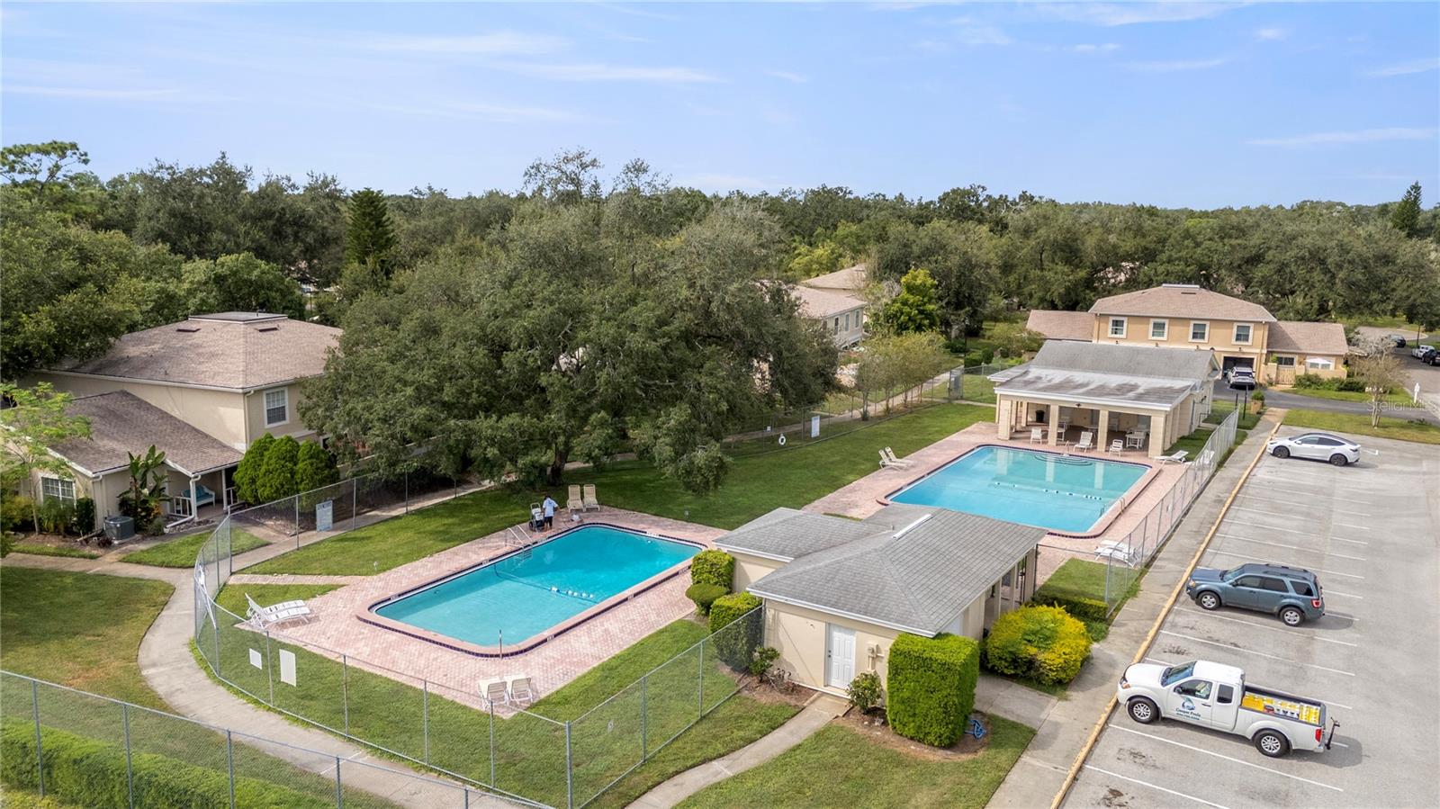 RAINTREE MANOR HOMES CONDOMINI - Residential