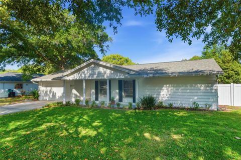 Photo of 2013 Kewannee Trail, Casselberry, FL 32707 (MLS # O6397523)