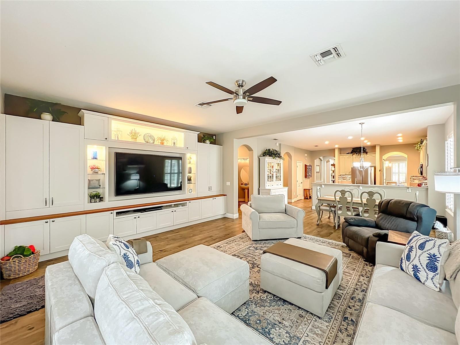 LAKES/WINDERMERE PH 03 P & Q - Residential