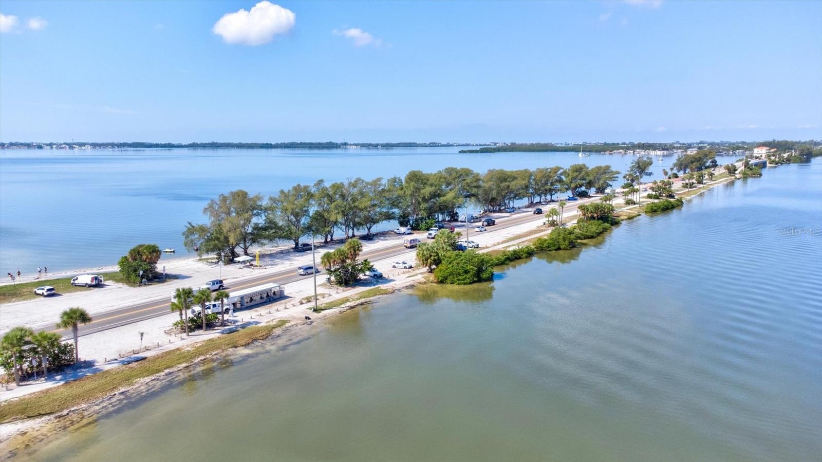 BAYVIEW GROVE - Land