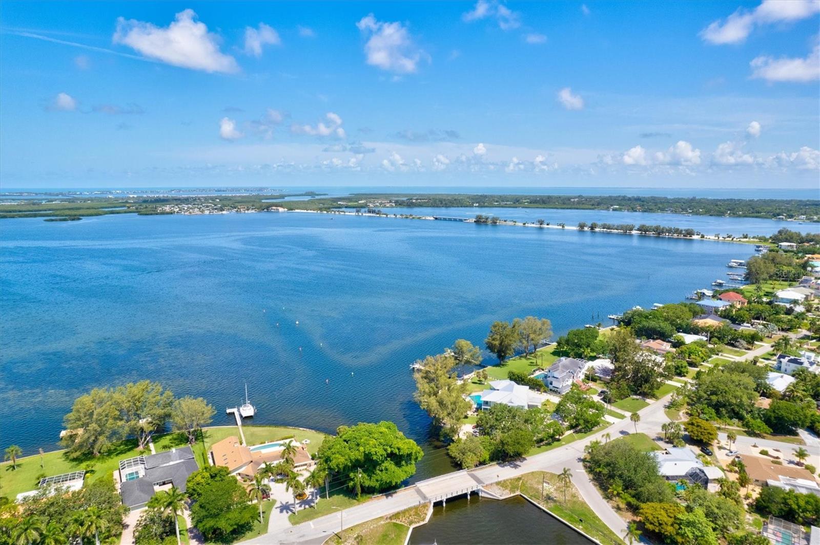 BAYVIEW GROVE - Land