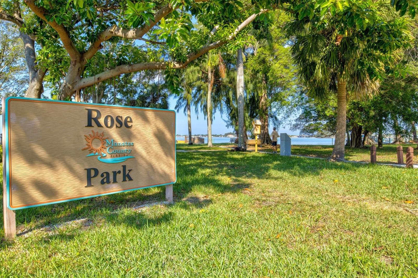 BAYVIEW GROVE - Land