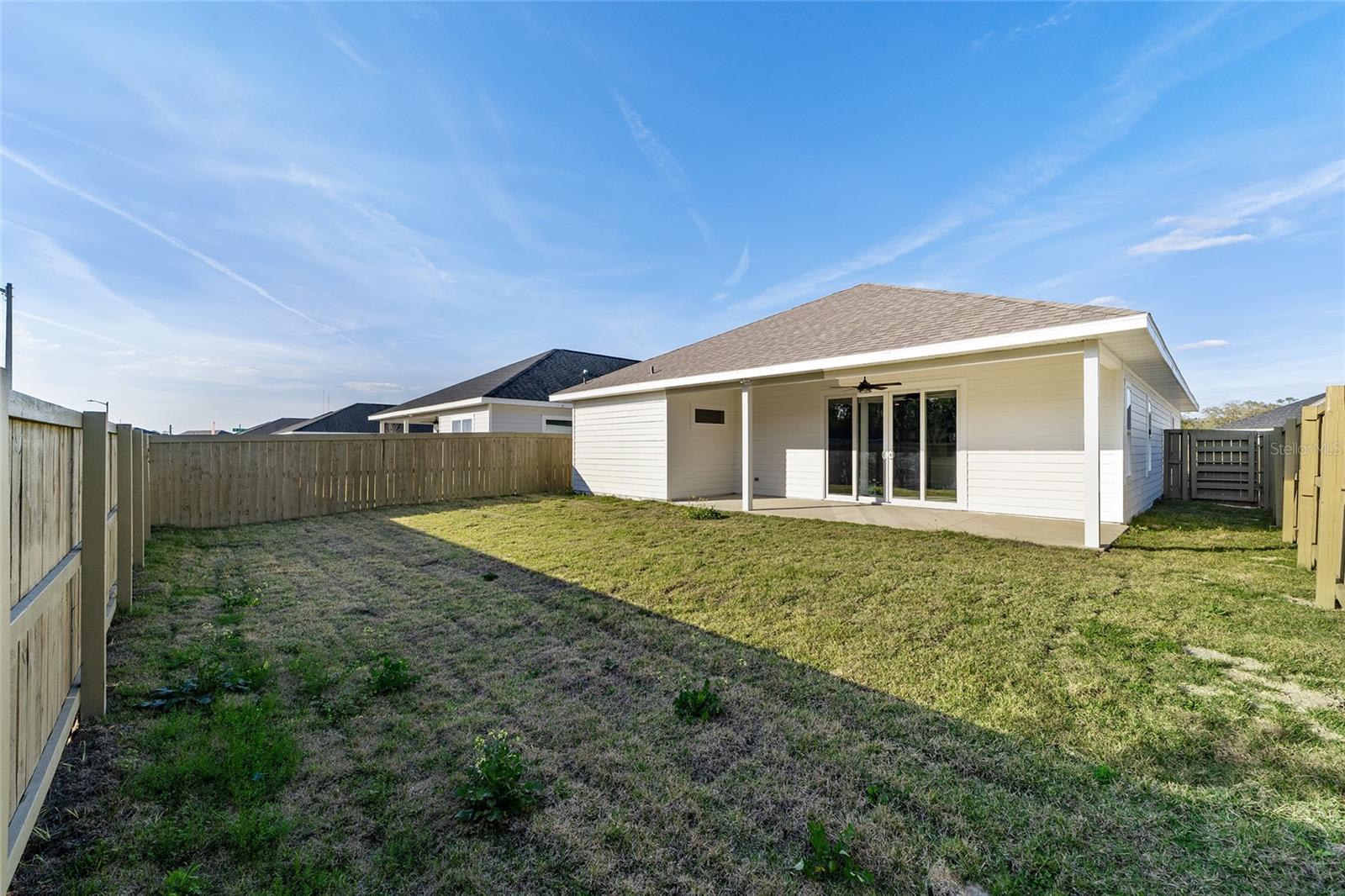 GRAND OAKS - Residential