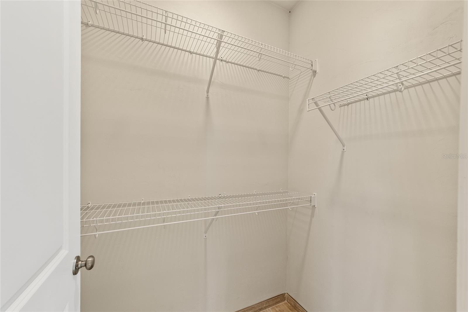 GRAND OAKS - Residential