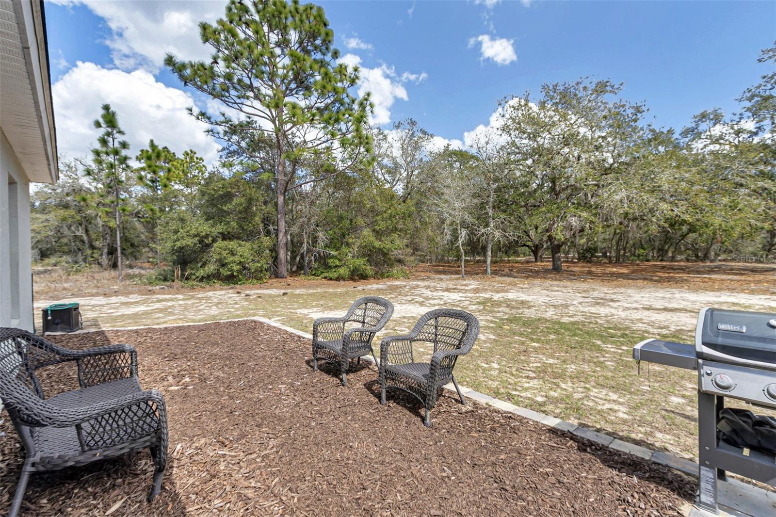 RAINBOW LAKES ESTATE - Residential