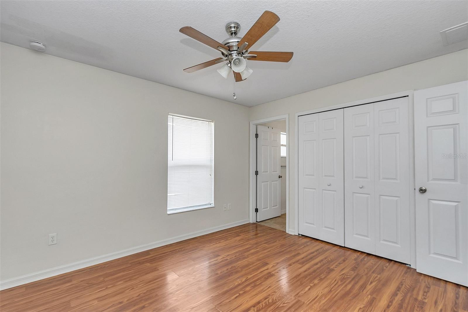 RAINBOW LAKES ESTATE - Residential