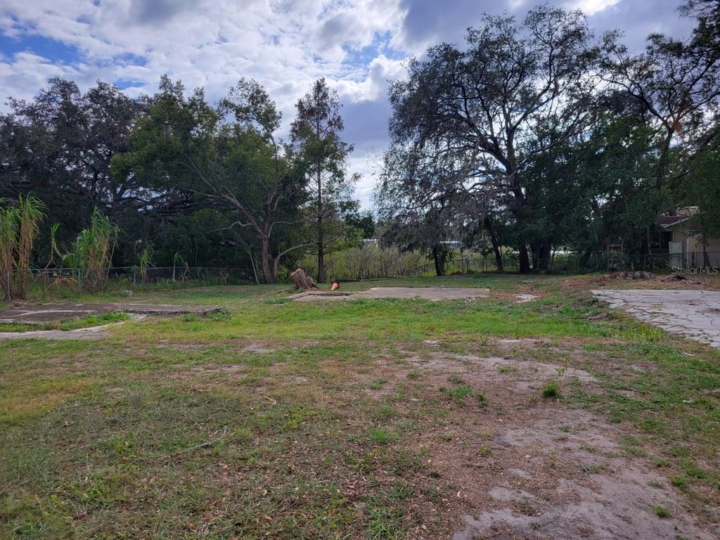 Photo of 12410 Clear Lake Drive, New Port Richey, FL 34654 (MLS # U8175335)