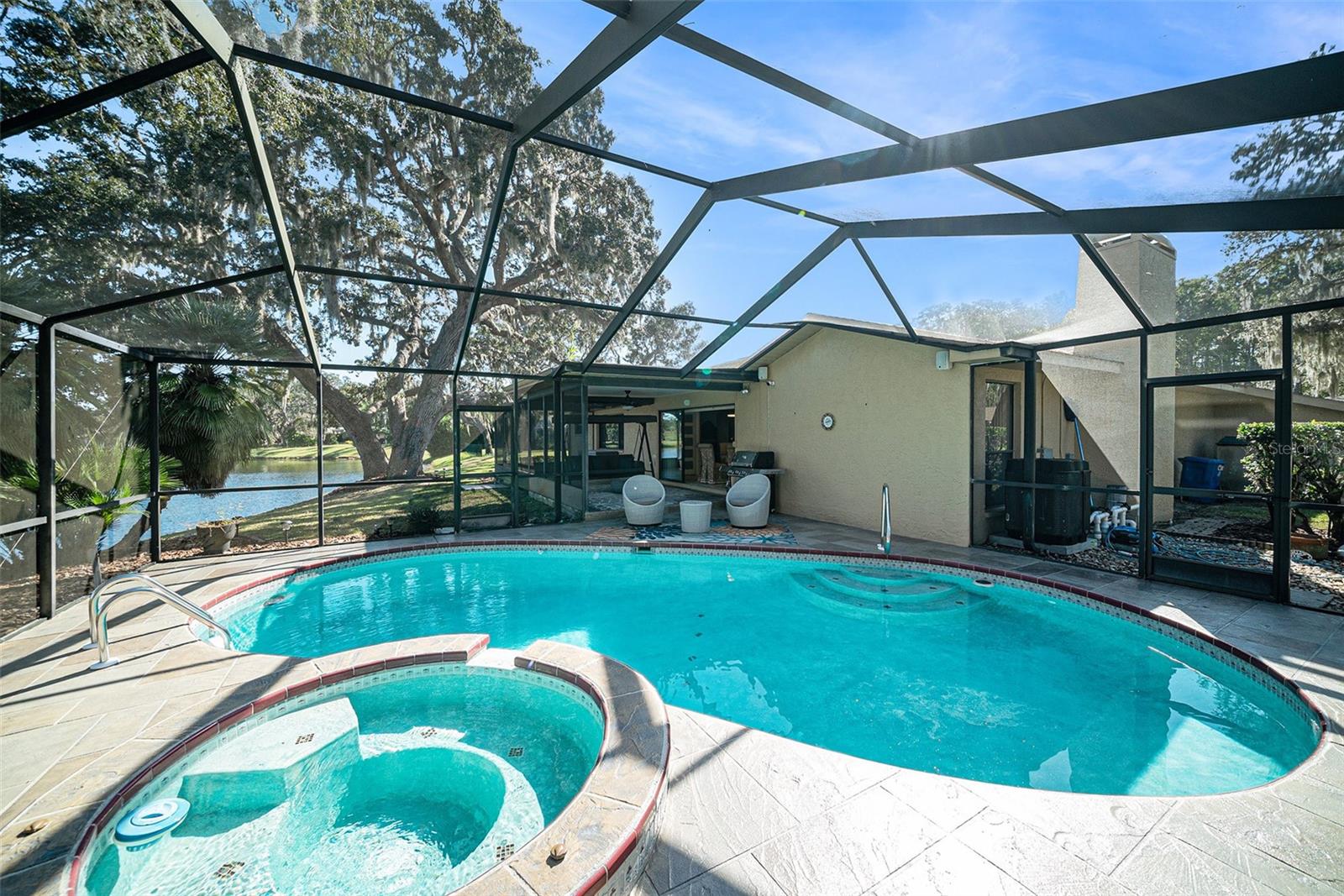 SHADOW LAKES ESTATES - Residential