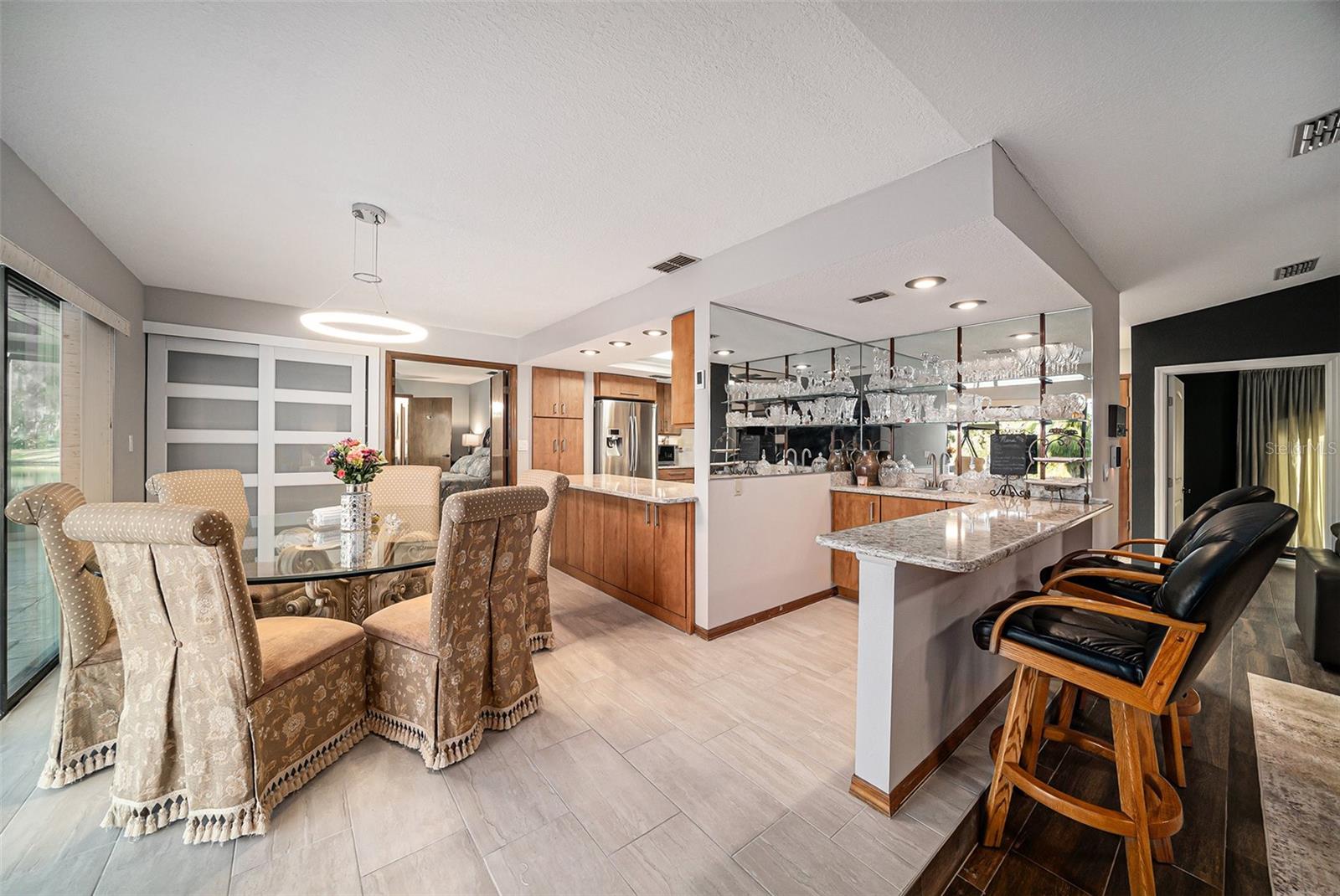 SHADOW LAKES ESTATES - Residential