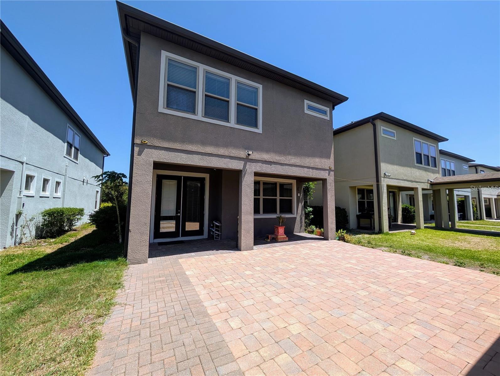 FIISHHAWK RANCH WEST PH 2A/ - Residential Lease