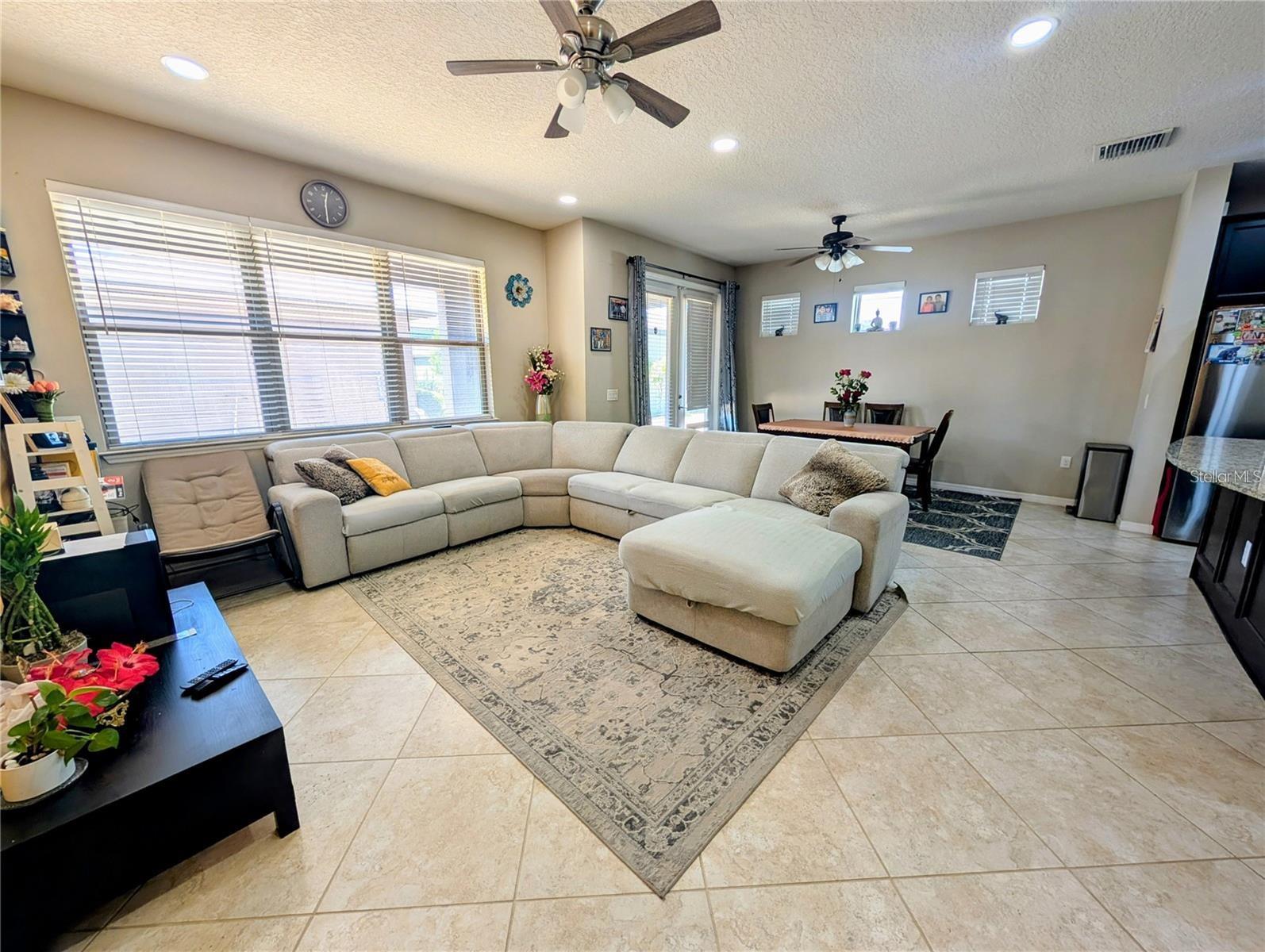 FIISHHAWK RANCH WEST PH 2A/ - Residential Lease