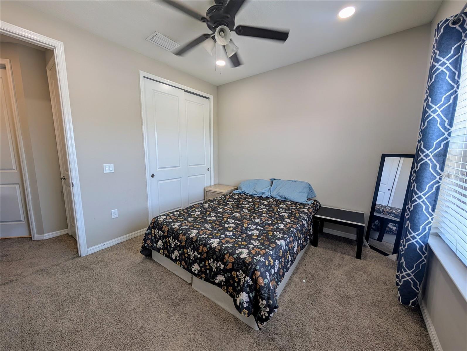 FIISHHAWK RANCH WEST PH 2A/ - Residential Lease