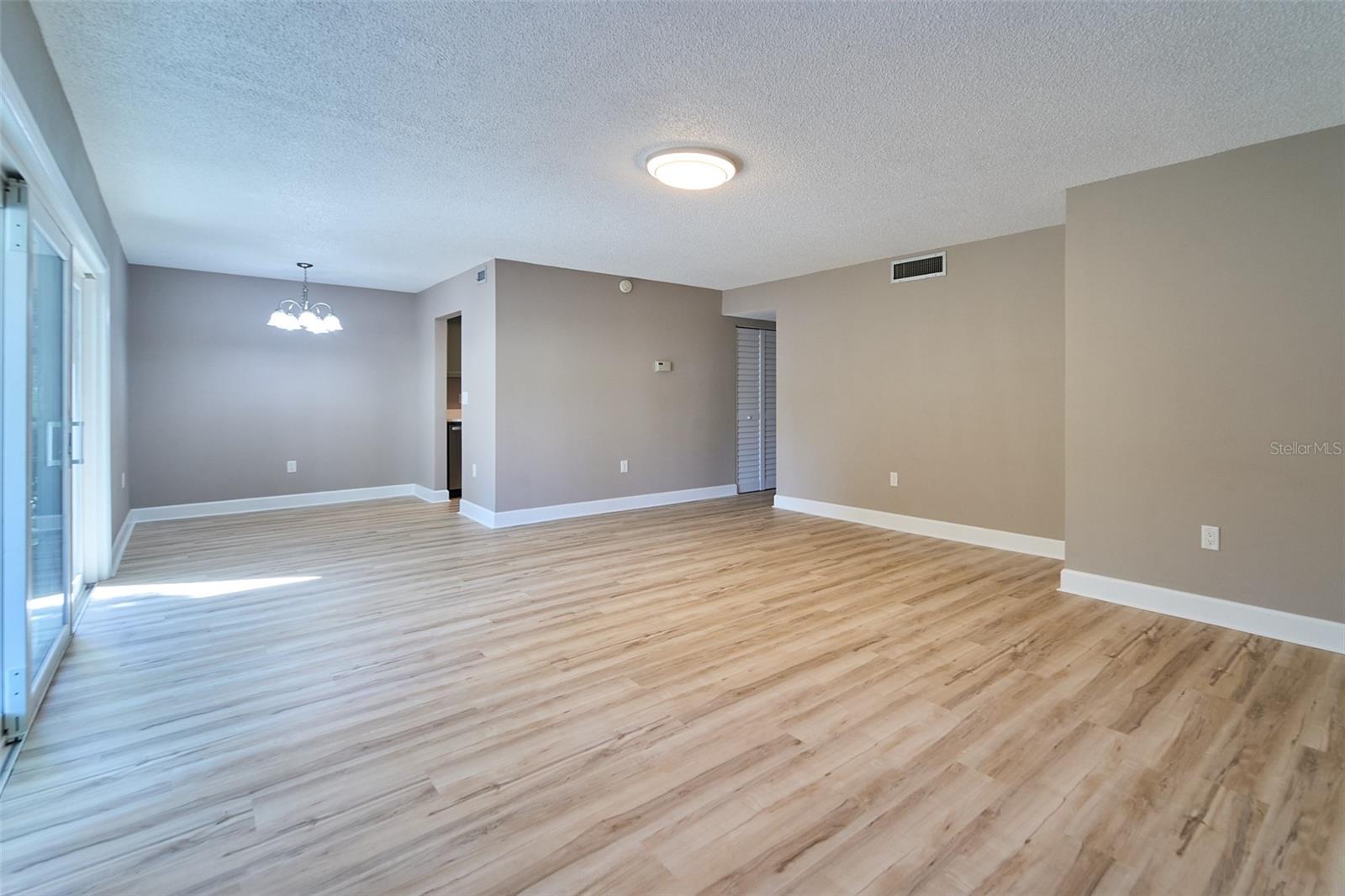 PEPPERTREE LAKE CONDO - Residential