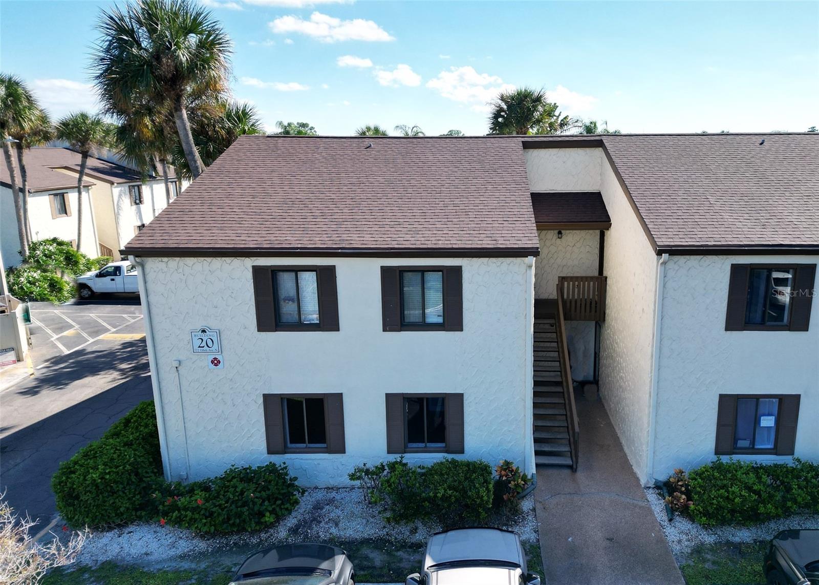 PEPPERTREE LAKE CONDO - Residential