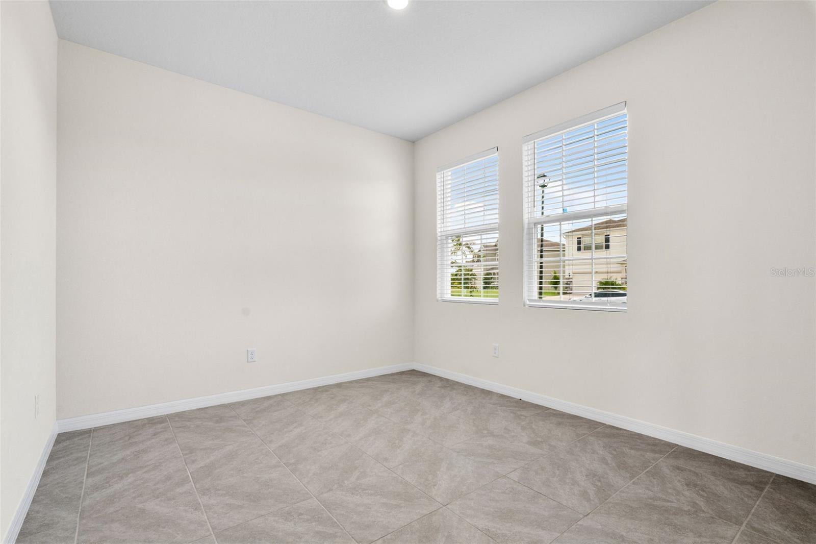 3813 LIVELY CORAL PLACE, BRADENTON, FL, 34208 4 3813 LIVELY CORAL PLACE
