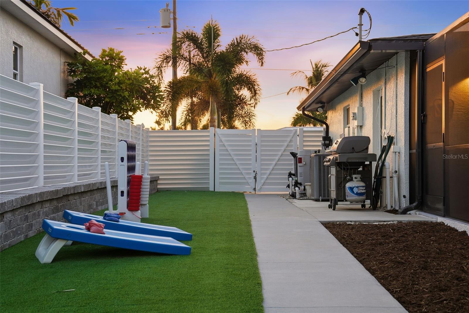 SAN REMO SHORES UNIT 1 - Residential