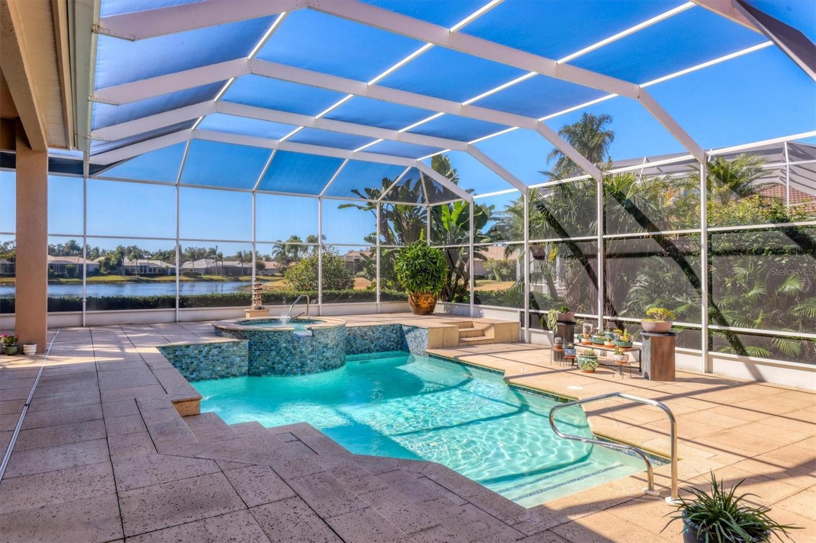 8172 COLLINGWOOD COURT