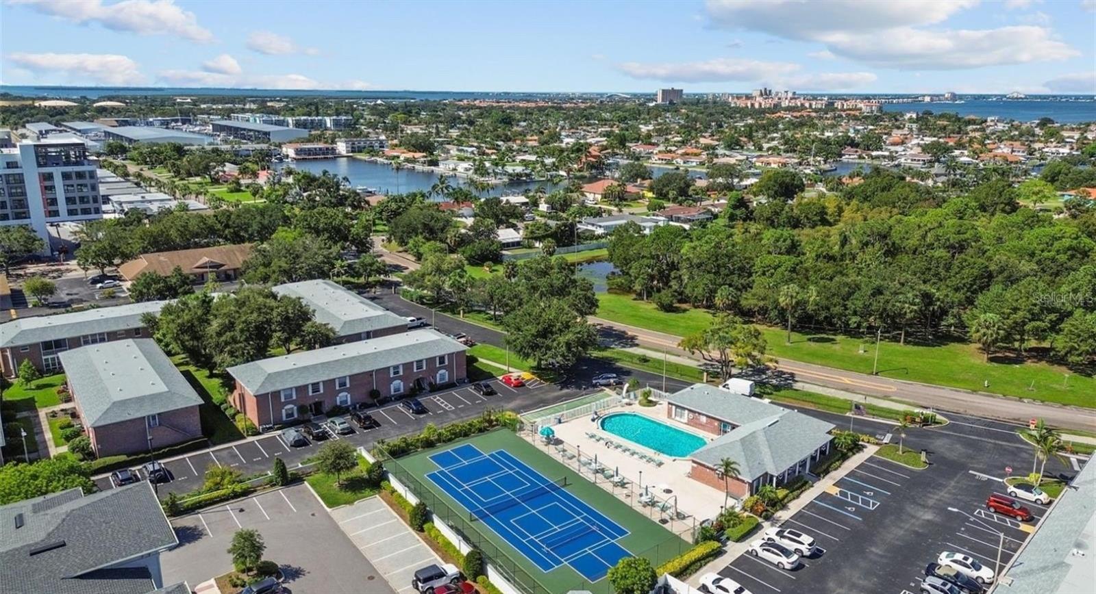 PATRIOT SQUARE APTS - Residential