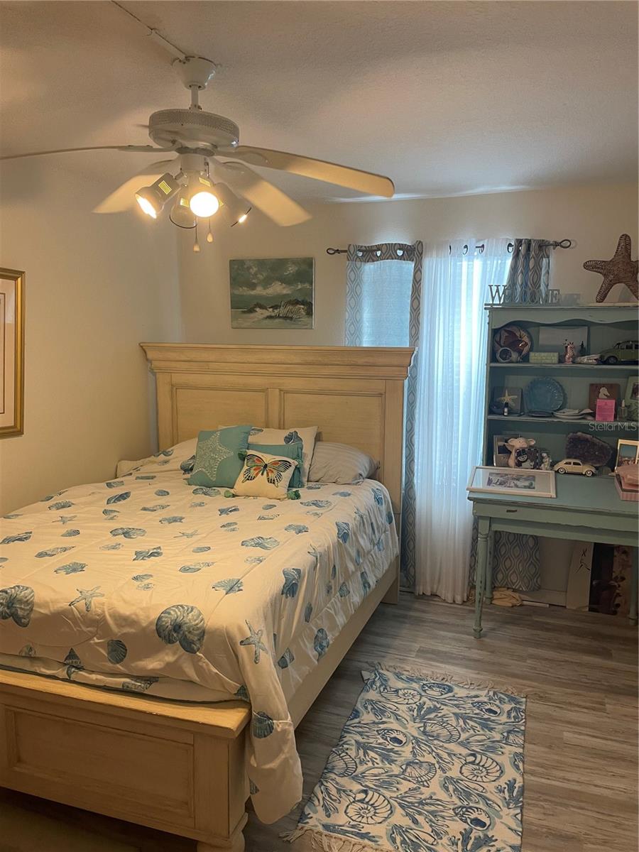 PATRIOT SQUARE APTS - Residential