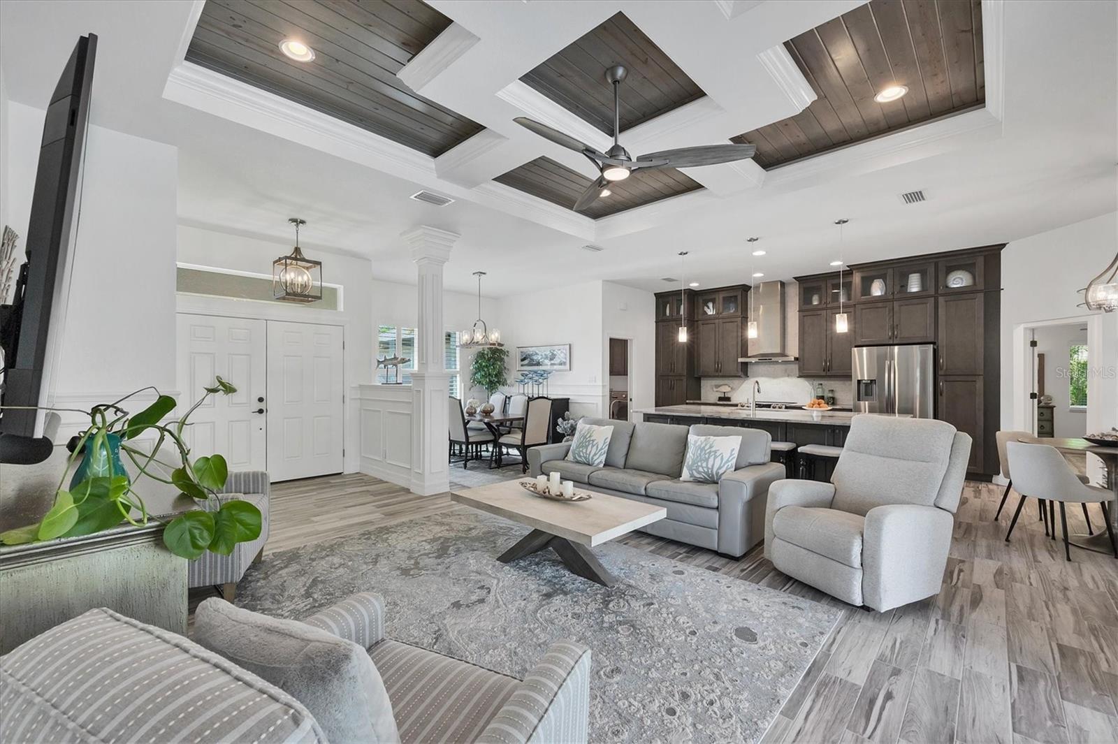 ROTONDA WEST LONG MEADOW - Residential