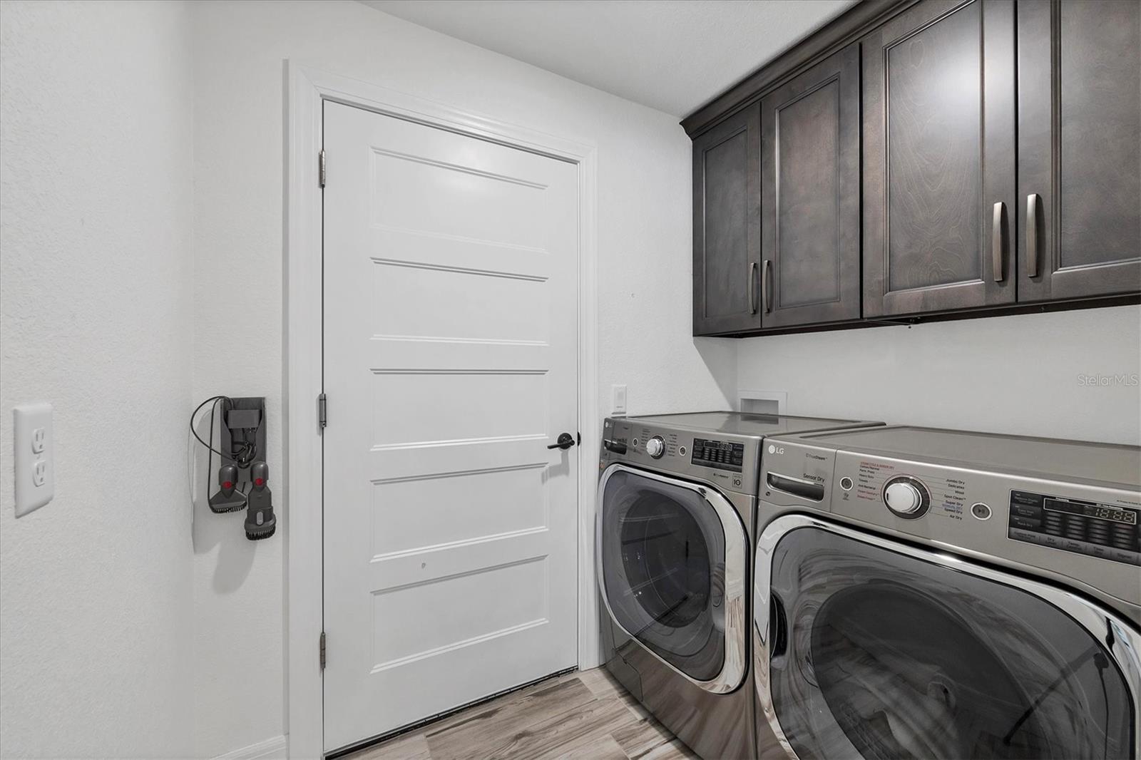 ROTONDA WEST LONG MEADOW - Residential