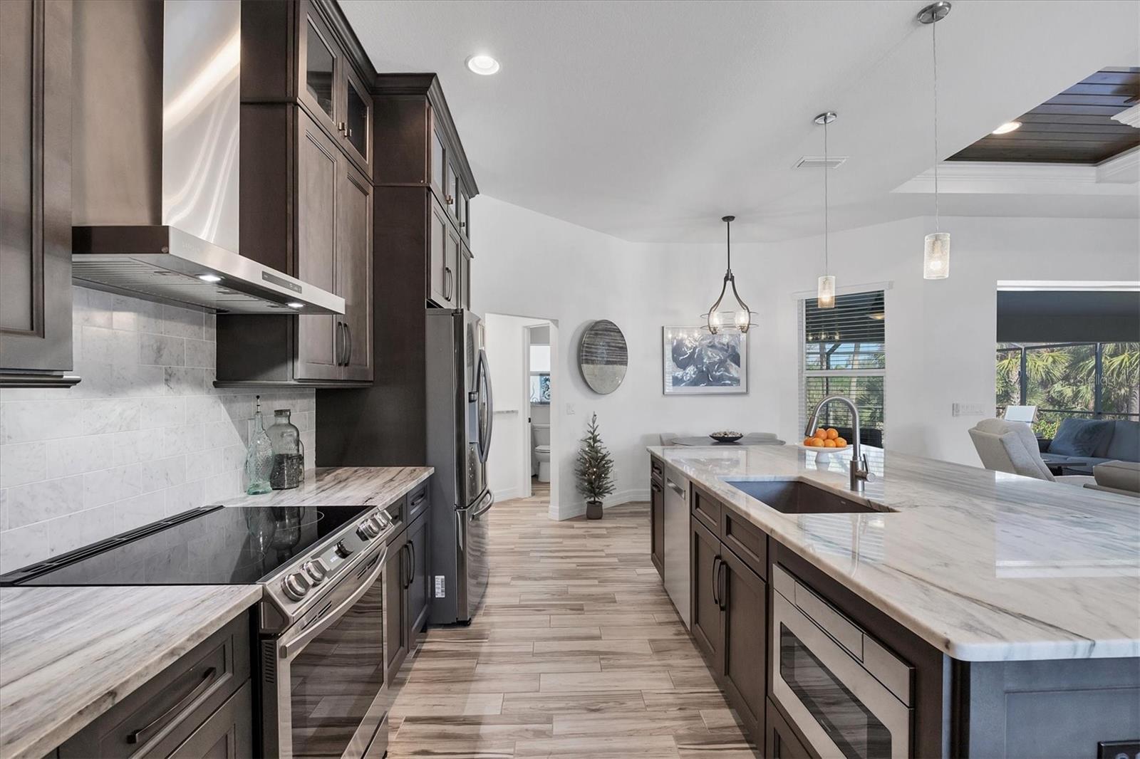 ROTONDA WEST LONG MEADOW - Residential