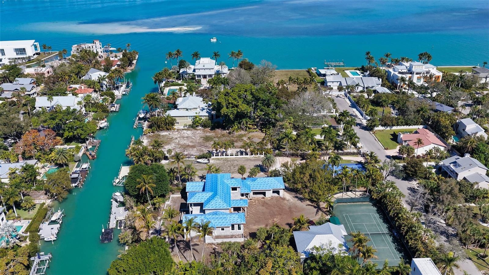 BAY ISLAND - Residential