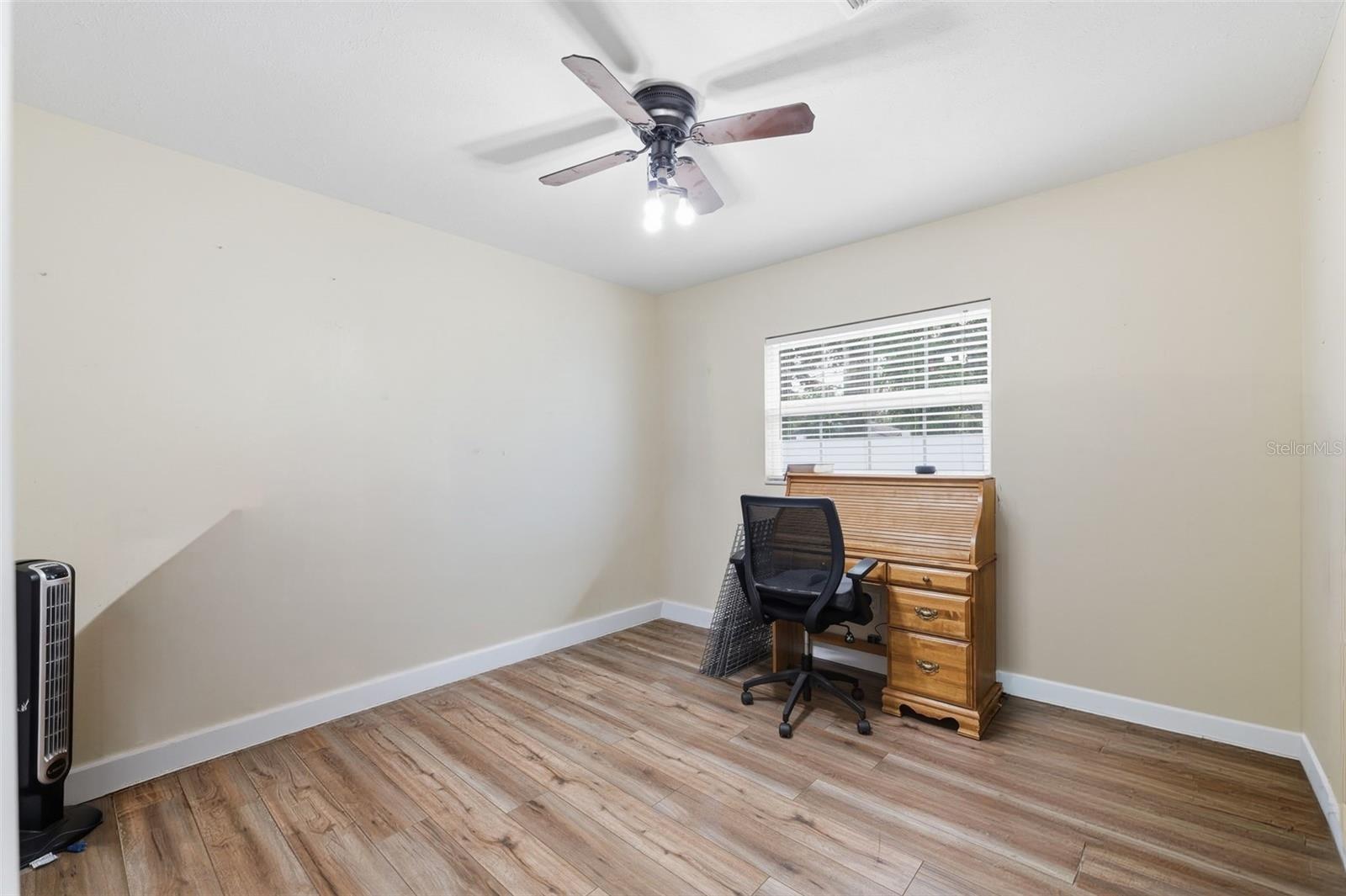 LAKE ELLEN GROVE SUB - Residential