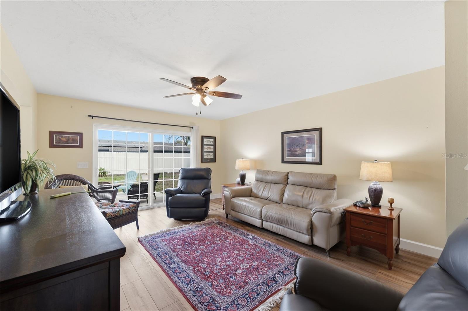 LAKE ELLEN GROVE SUB - Residential