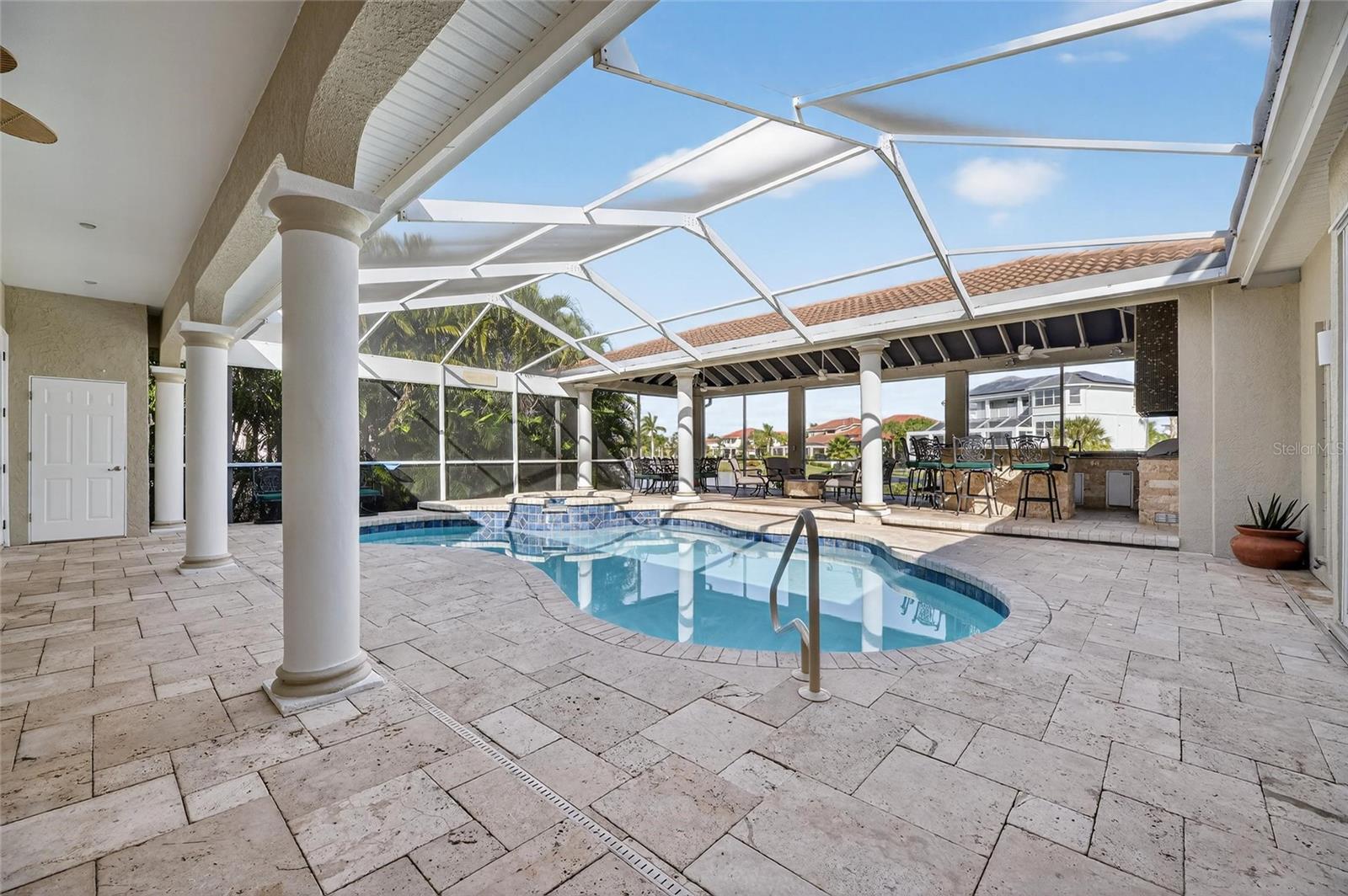 ANDALUCIA SUB - Residential