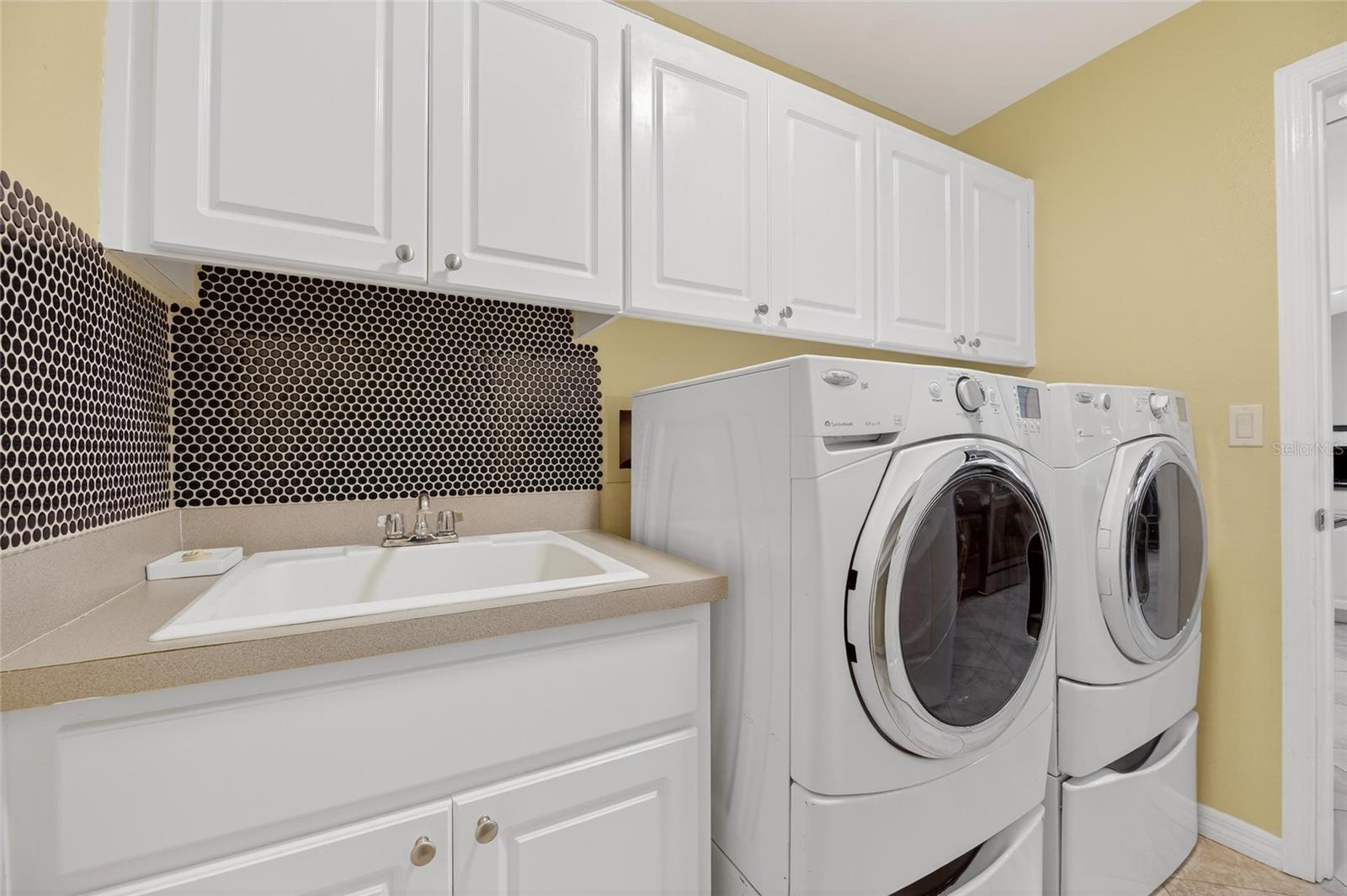 ANDALUCIA SUB - Residential