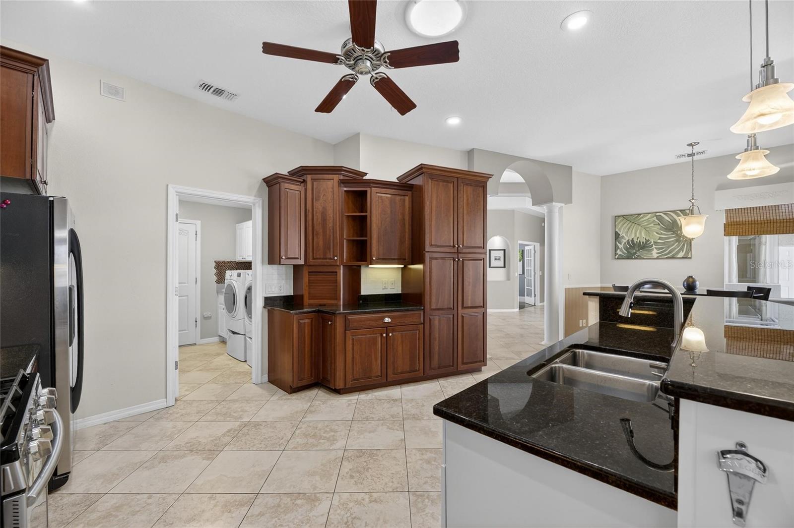 ANDALUCIA SUB - Residential