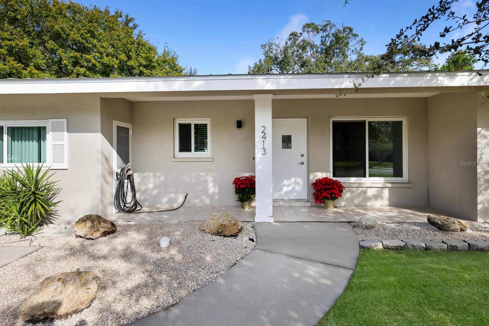 SOUTH GATE - Residential