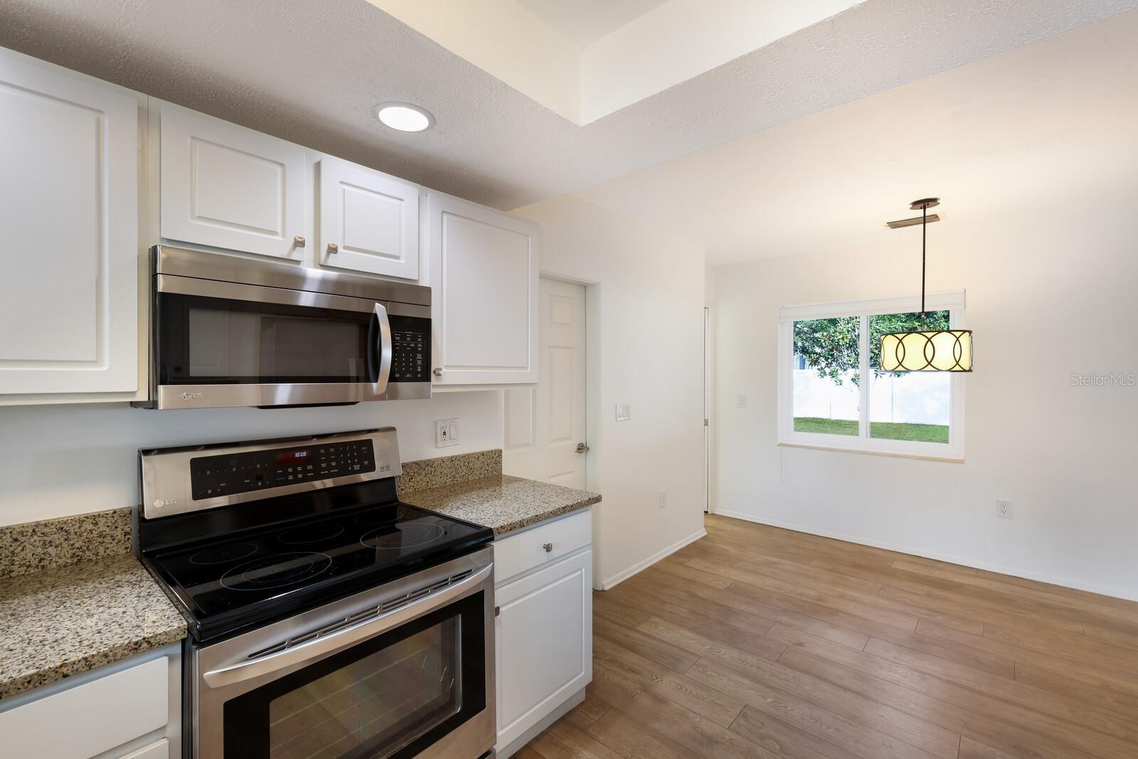 SOUTH GATE - Residential