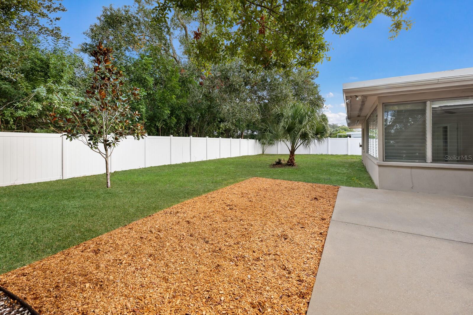 SOUTH GATE - Residential