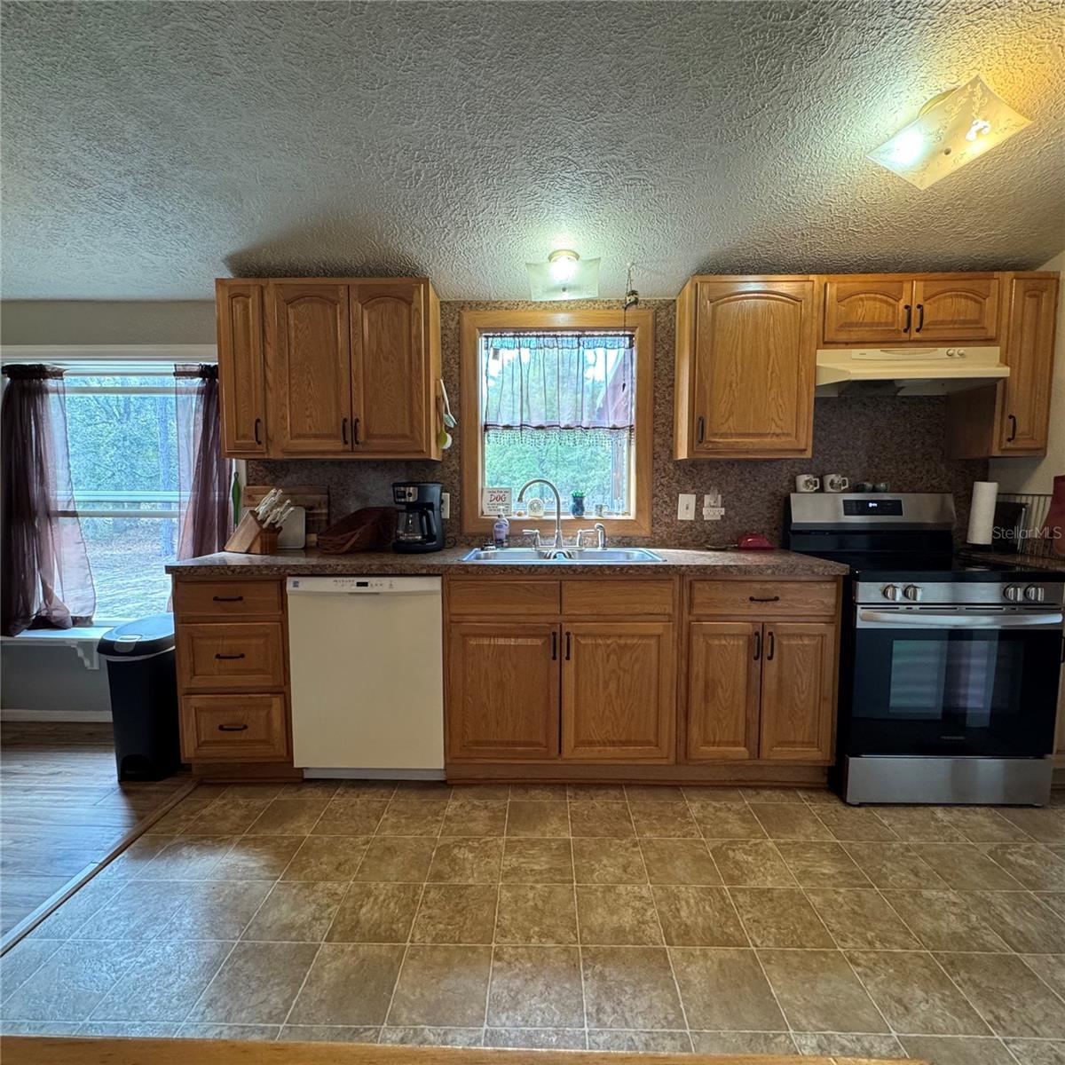 ROVAN FARMS - Residential