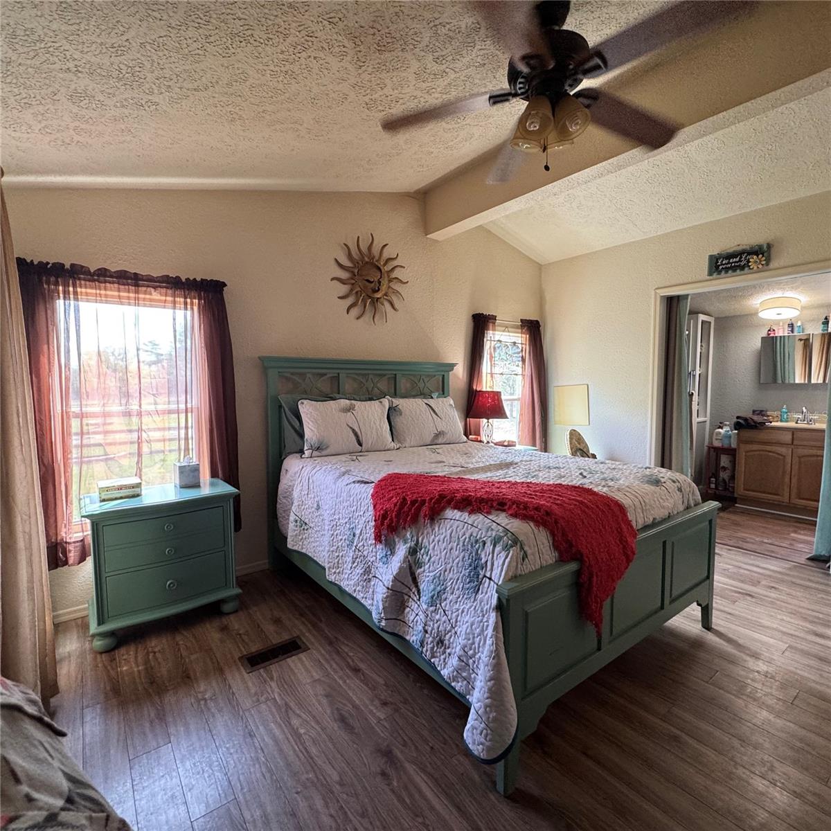 ROVAN FARMS - Residential