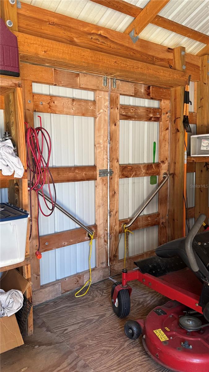 ROVAN FARMS - Residential