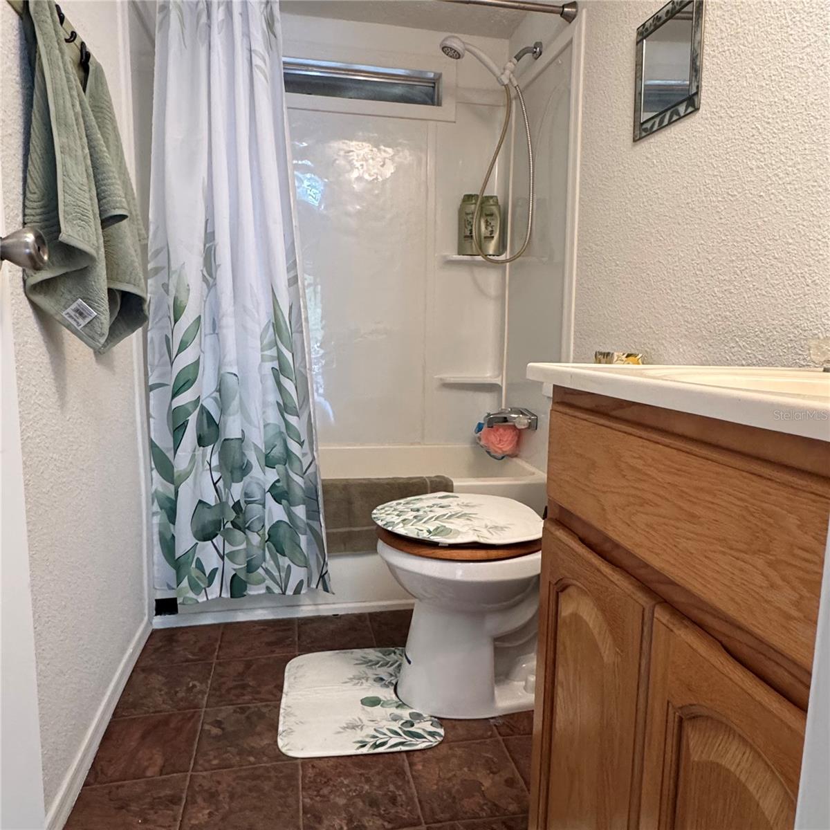 ROVAN FARMS - Residential