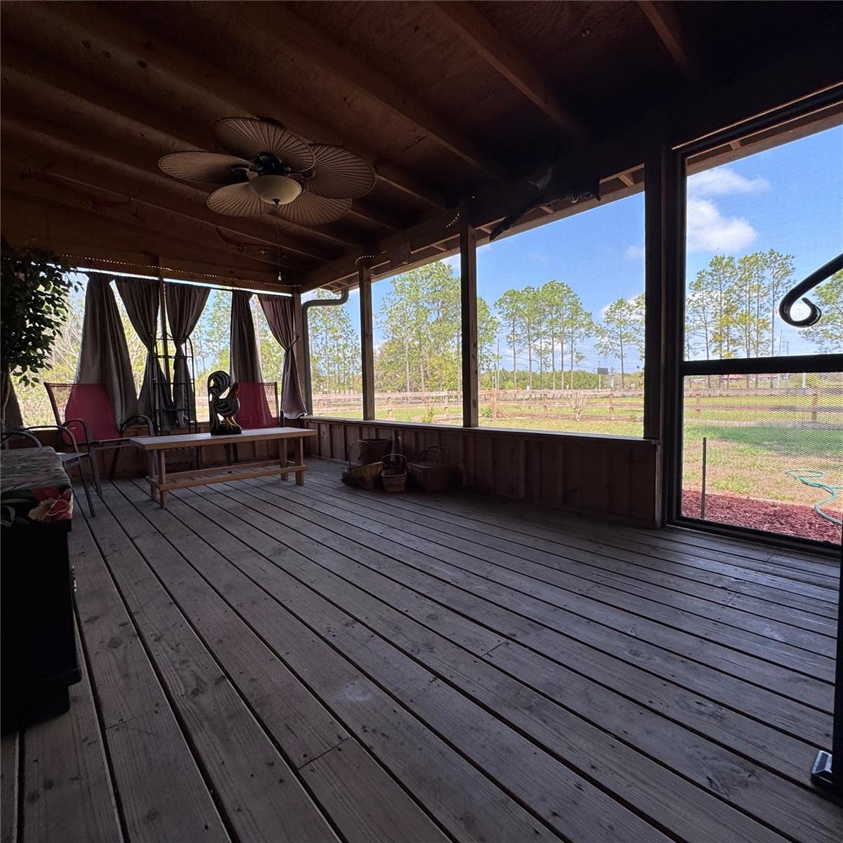 ROVAN FARMS - Residential