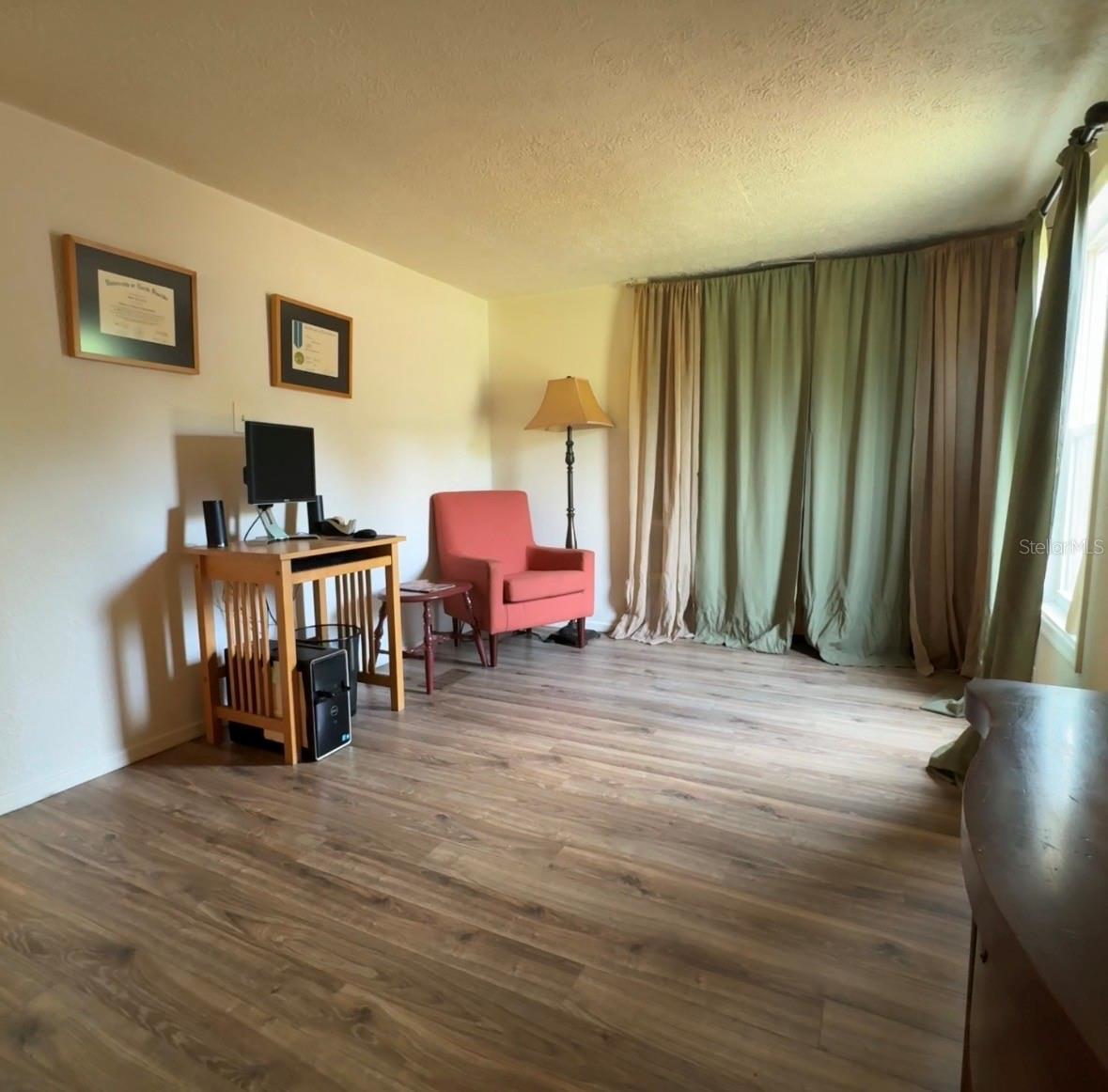 ROVAN FARMS - Residential