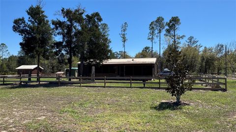 Photo of 6845 S Sunnyview Point, Homosassa, FL 34446 (MLS # OM721100)